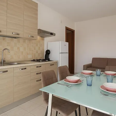 Casa Katia Vacanze Oristano, A Pochi Minuti Dalle Spiagge Piu Belle Della Sardegna E Pochi Minuti Da Oristano, Casa Dotata Di Tutti I Comfort * Oristano