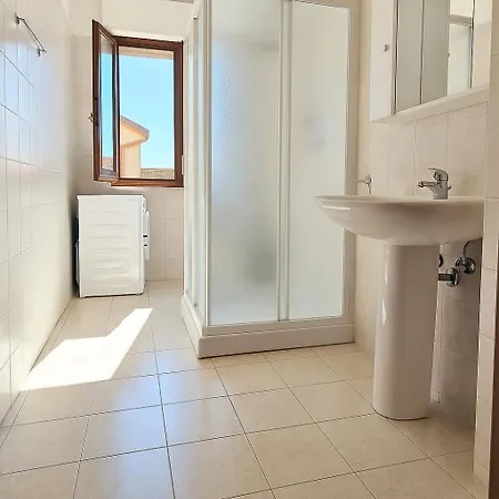 Feriehus Casa Katia Vacanze Oristano, A Pochi Minuti Dalle Spiagge Piu Belle Della Sardegna E Pochi Minuti Da Oristano, Casa Dotata Di Tutti I Comfort